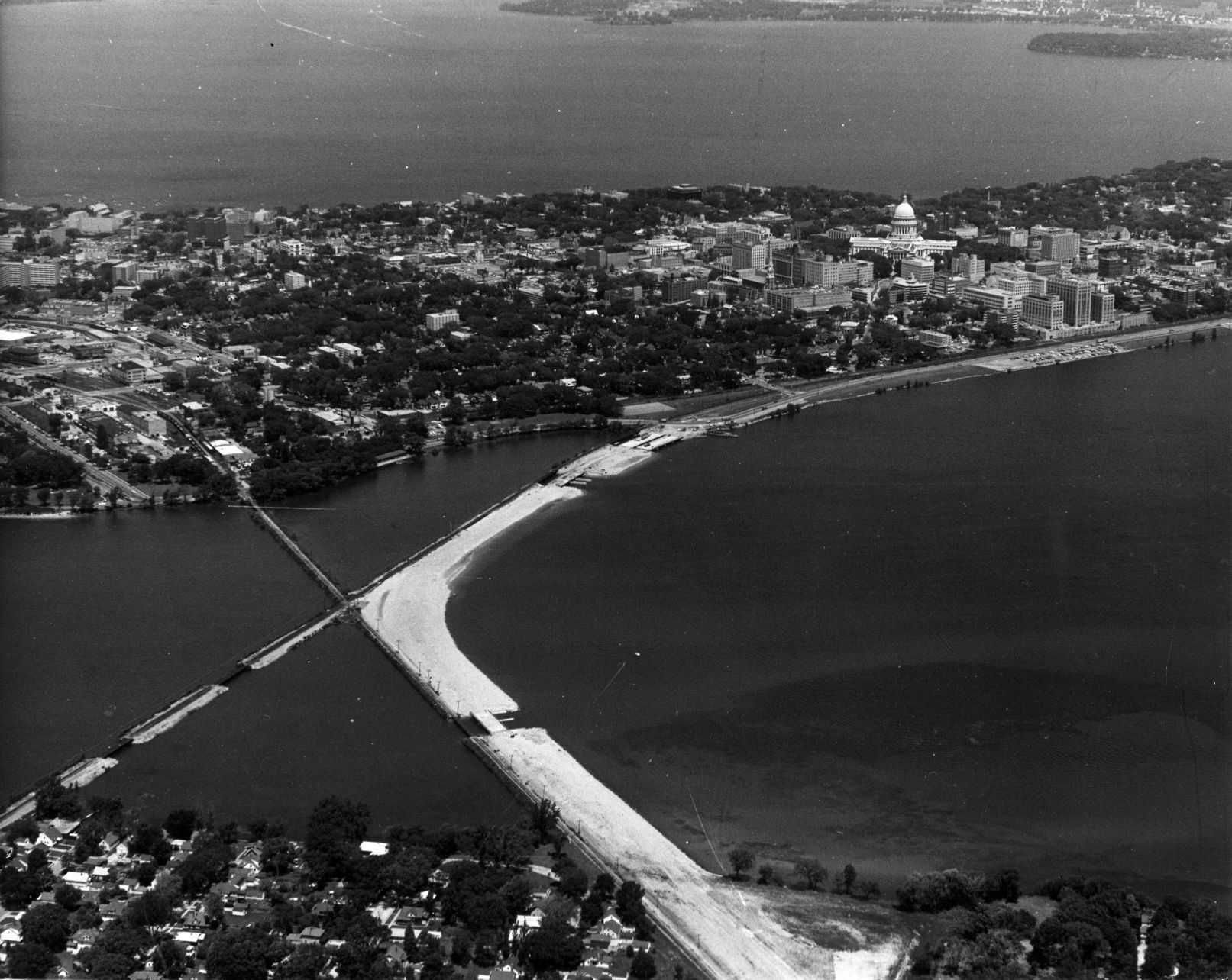 Monona Causeway construction, 1967